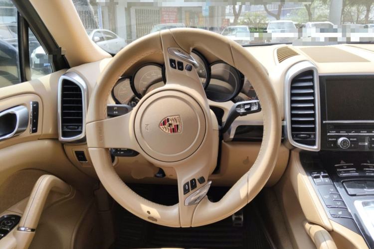 Used Porsche Cayenne 2011 Cayenne 3.0T Steering Wheel
