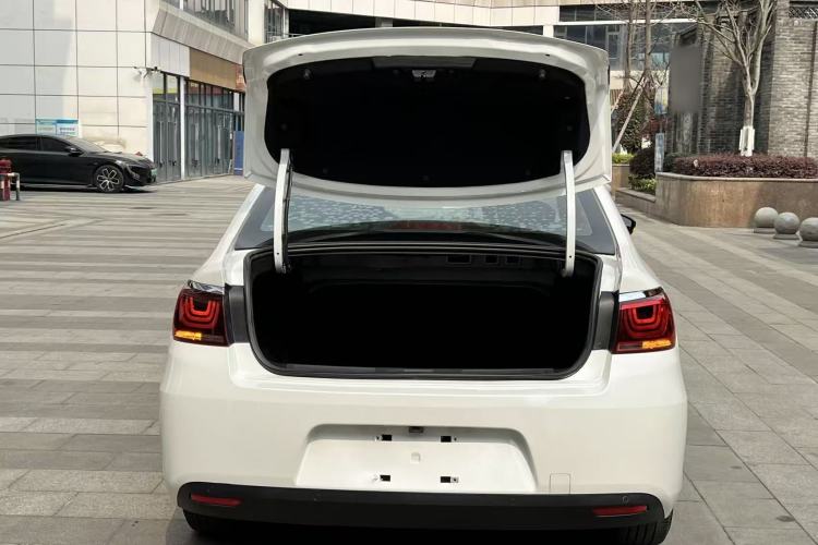 Used Citroen C4 Sega 2018 1.6L Automatic Luxury Model Trunk