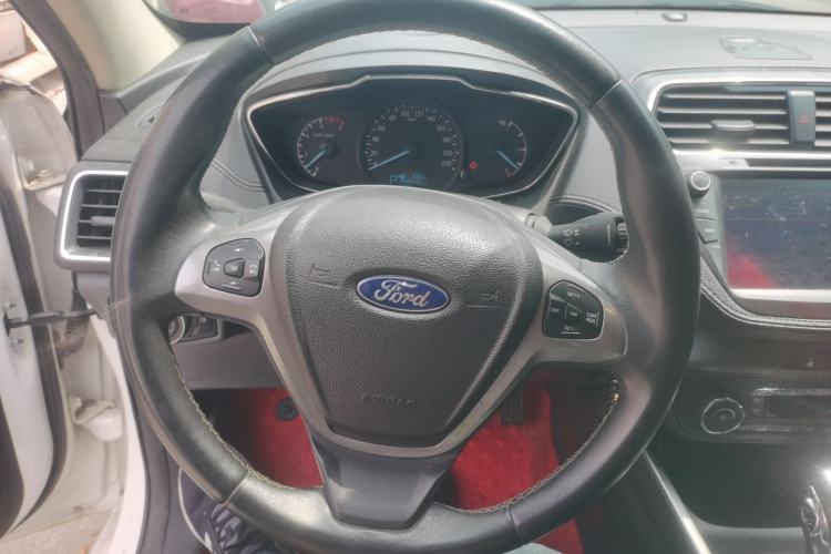 Used Ford Escort 2017 Happiness Edition 1.5L Automatic Fashion Version