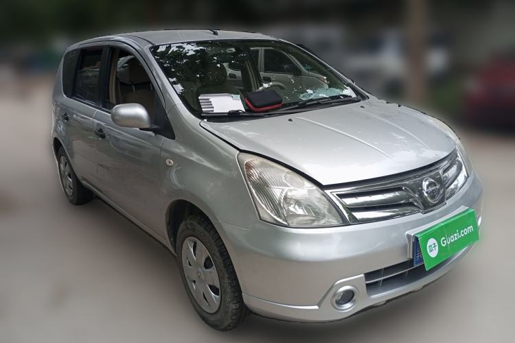 Used Nissan Livina 2010 Jingyue Edition 1.6L Manual All-Around Model