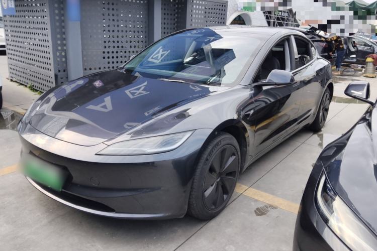 Used Tesla Model 3 2023 Rear-Wheel-Drive Version