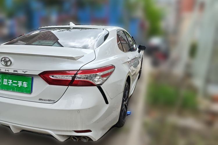 Used Toyota Camry 2021 2.0S FENGSHANG Edition
