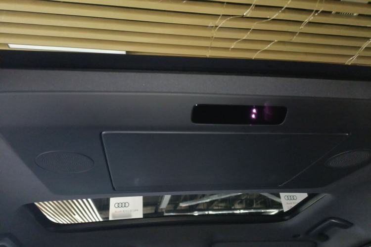 Used Li Auto L8 2023 Max model Headliner