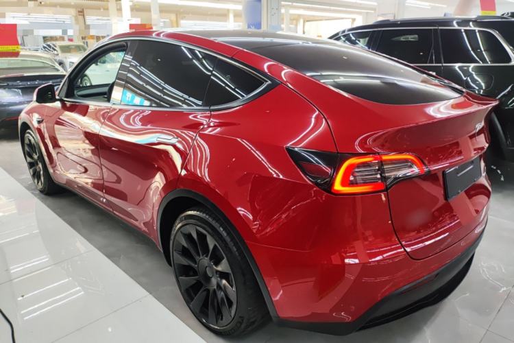 Used Tesla Model Y 2022 Rear-Wheel-Drive Version
