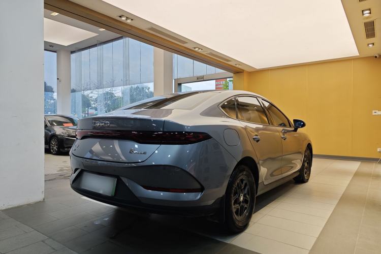 Used BYD Qin PLUS 2025 DM-i Smart Drive 55KM Leading Model
