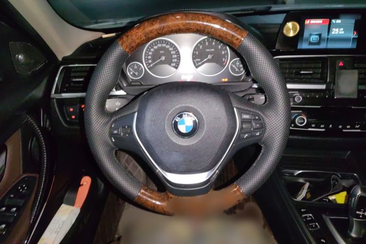 Used BMW 3 Series 2018 320Li Fashion Model
