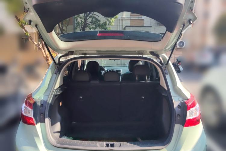 Used Nissan Tiida 2024 1.6L CVT Smart Drive Edition Trunk