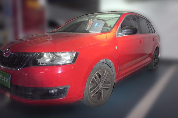 Used Skoda Rapid Spaceback 2014 1.6L Automatic Enjoyment Edition