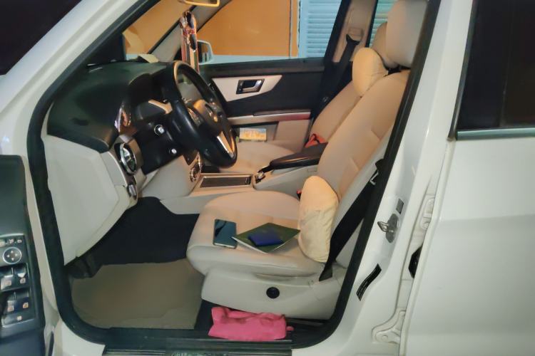 Used Mercedes-Benz GLK-Class 2013 GLK 300 4MATIC Dynamic Sunroof Model
