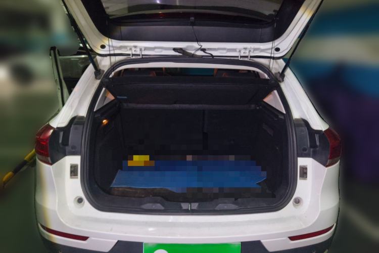 Used Haval H2s 2017 Red-Label 1.5T Dual-Clutch Elite Model Trunk