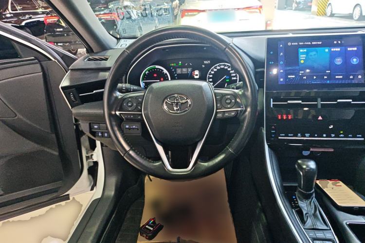 Used Toyota Avalon 2023 Dual-Engine 2.5L Luxury Edition
