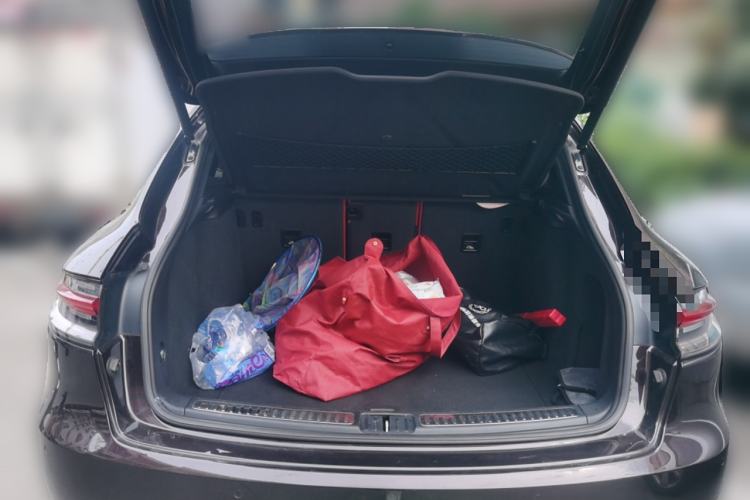 Used Porsche Macan 2018 Macan 2.0T Trunk