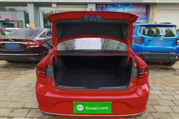 Used Volkswagen Lamando 2019 230TSI DSG Fashion Edition China V Standard