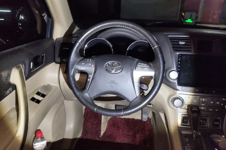 Used Toyota Highlander 2009 2.7L Two-Wheel Drive 7-Seater Luxury Edition