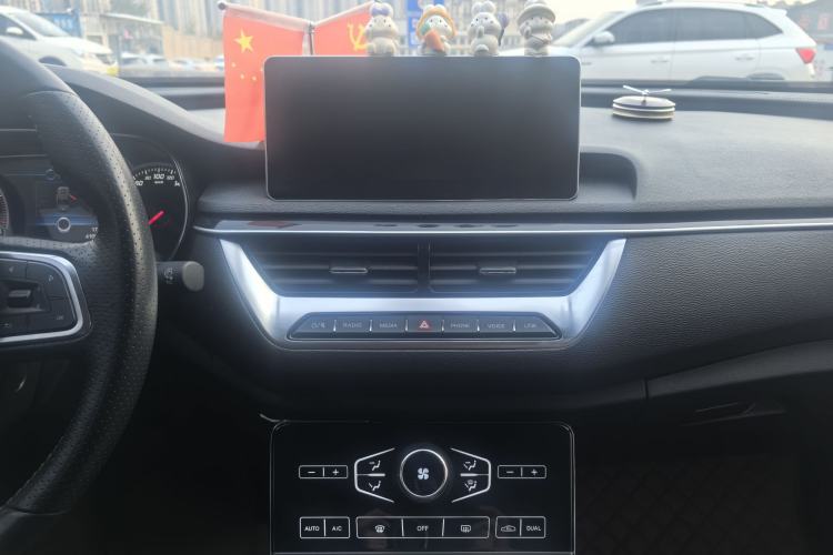 Used Hongqi H5 2020 1.5T DCT Flagship Edition
