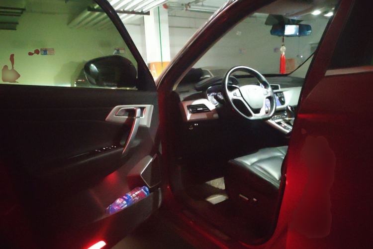 Used Geely Auto Emgrand X7 Sport 2018 1.8TD Automatic Two-Wheel Drive Smart Connect 4G Internet Edition