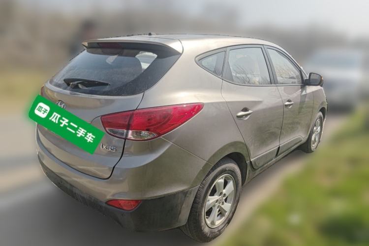 Used Hyundai ix35 2012 2.0L Automatic Two-Wheel Drive New Edition GL