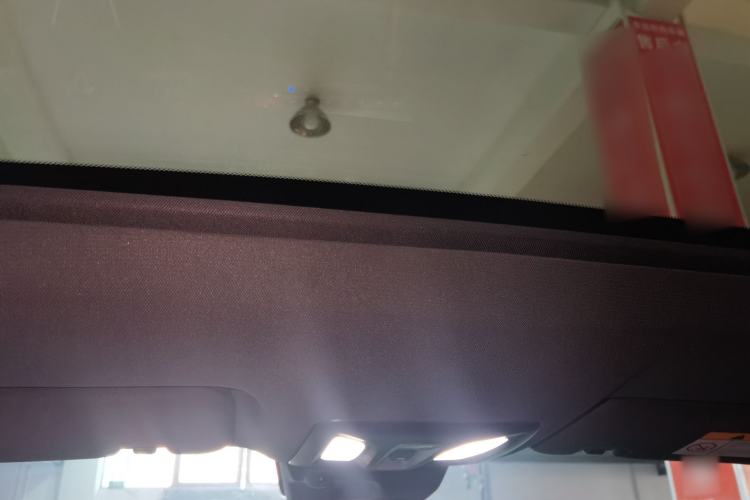 Used Changan UNI-V 2022 1.5T Prestige Version