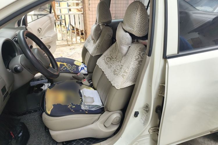 Used Nissan Sunny 2011 1.5XE CVT Comfort Edition Left Front Seat