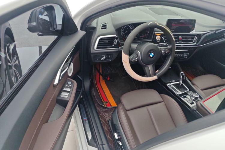 Used BMW 1 Series 2021 120i M Sport Night Edition Driver Seat