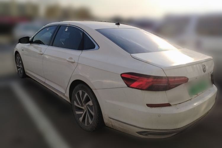 Used Volkswagen Passat New Energy 2019 430 PHEV Hybrid Elite Edition Rear Left 45 Deg