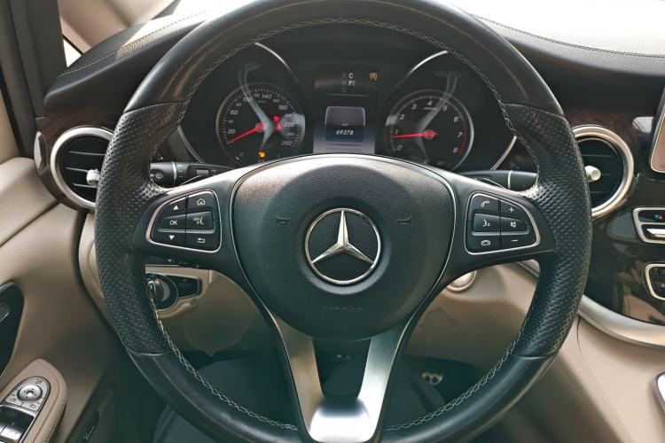 Used Mercedes-Benz V-Class 2017 V 260 Prestige Edition