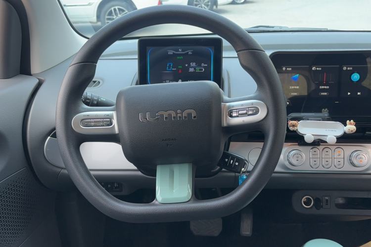 Used CHANGAN NEVO Lumin 2022 155 km – Refreshingly Sweet Edition Steering Wheel