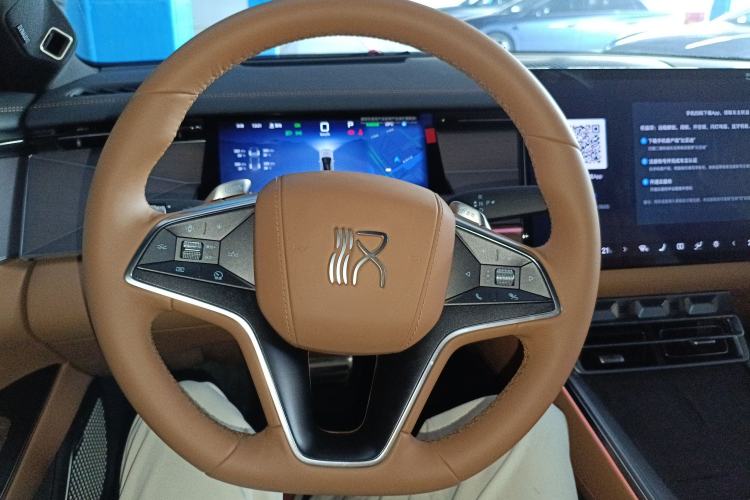 Used BYD Han L 2025 EV Four-Wheel Drive LiDAR Flagship Model
