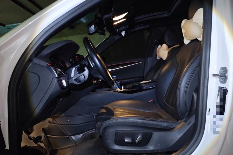 Used BMW 5 Series 2019 530Li Leading Model M Sport Package
