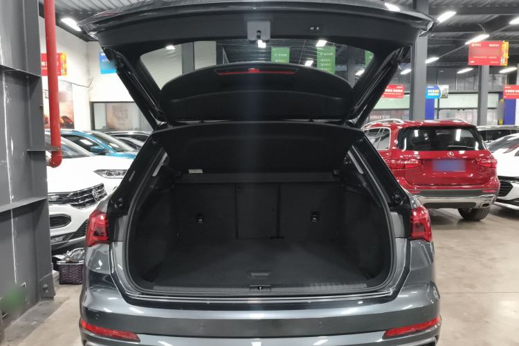 Used Audi Q3 2021 35 TFSI Fashion Dynamic Model