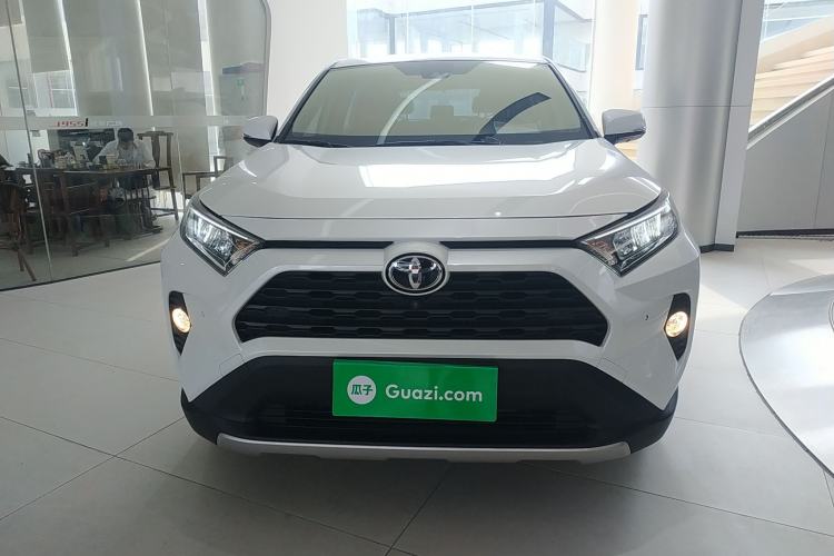 Used Toyota RAV4 2022 2.0L CVT Two-Wheel Drive Fashion Plus Edition
