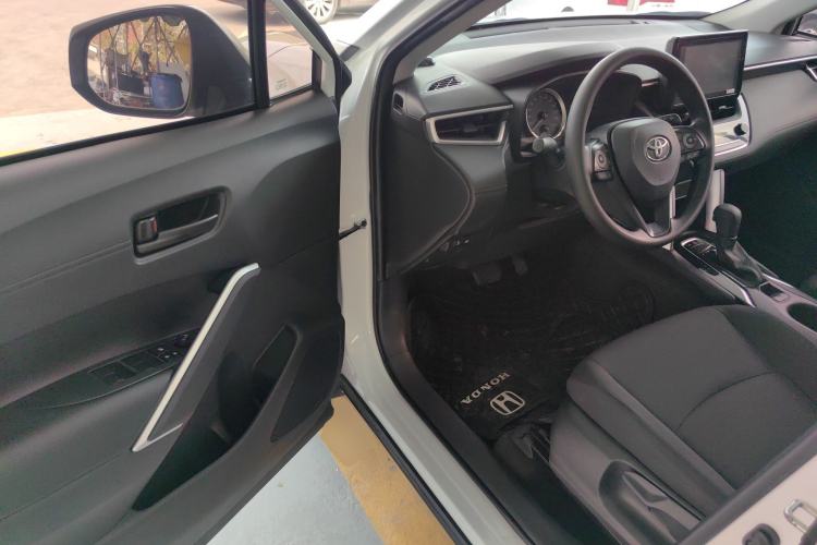 Used Toyota Corolla Cross 2022 2.0L Elite Edition Driver Seat