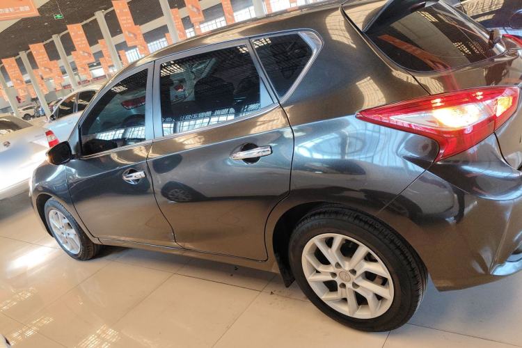 Used Nissan Tiida 2021 1.6L CVT Smart Drive Edition
