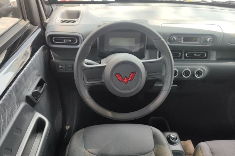 Used Wuling Zhiguang New Energy 2025 Comfort Model Steering Wheel