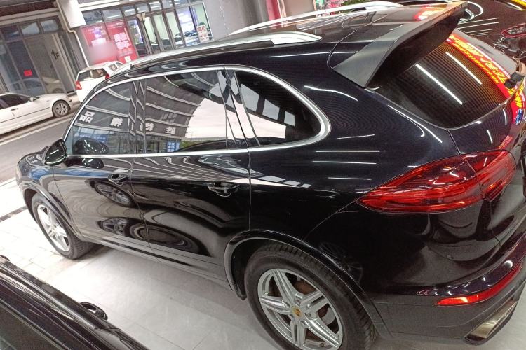 Used Porsche Cayenne 2016 Cayenne Platinum Edition 3.0T