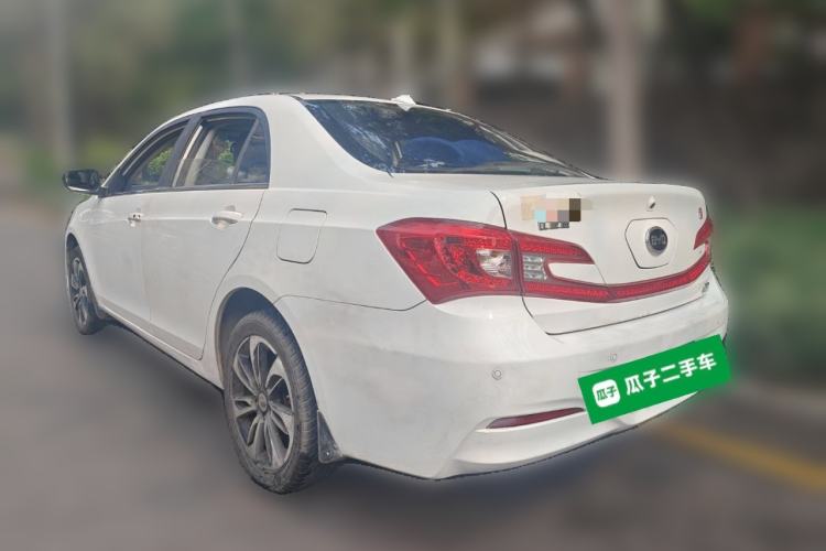 Used BYD Qin New Energy 2015 1.5T Dual-Crown Flagship Plus Edition Rear Left 45 Deg