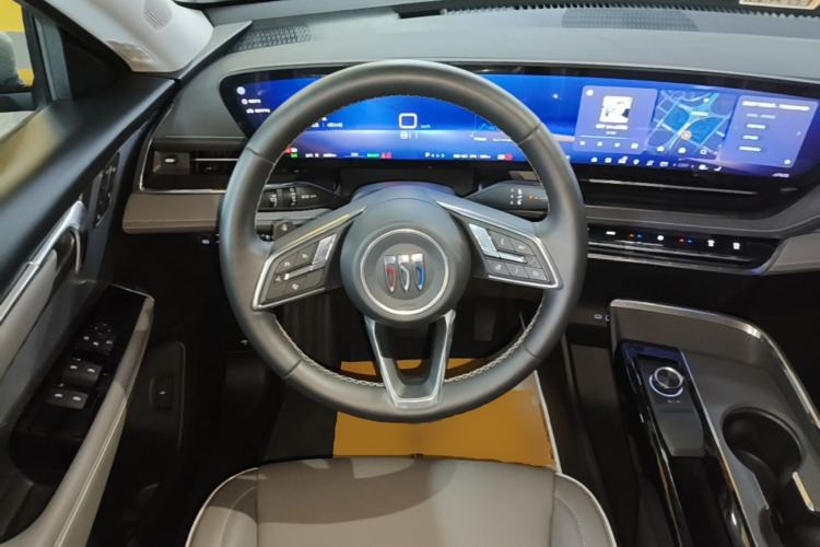 Used Buick E5 2025 Model 620KM Prestige Edition
