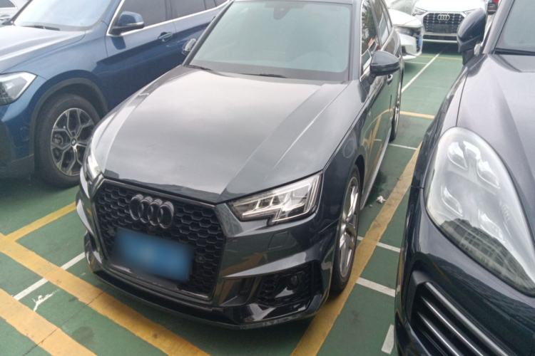 Used Audi A4 2020 Avant Avant-garde 40 TFSI Fashionable and Dynamic Model