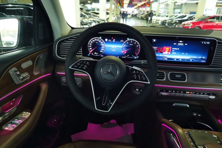 Used Mercedes-Benz GLE 2024 GLE 450 4MATIC Stylish Model
