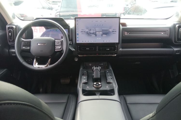 Used Haval Raptor New Energy 2024 Hi4 145 Cross-Over Edition Center Console