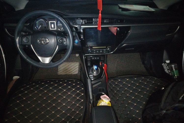 Used Toyota Corolla 2016 Dual-Engine 1.8L E-CVT Elite Edition