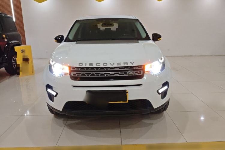 Used Land Rover Discovery Sport 2019 240 PS PURE Edition China VI Standard
