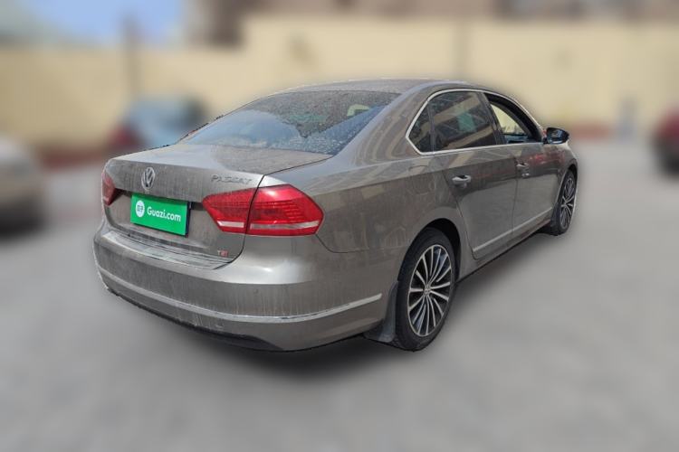 Used Volkswagen Passat 2014 1.8TSI DSG Prestige Navigation Edition
