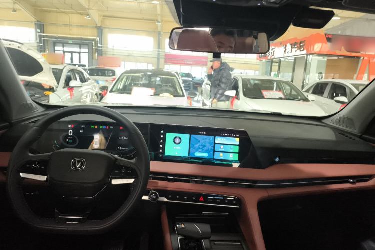 Used Changan CS75 PLUS 2024 3rd Generation Champion Edition 1.5T Intelligent Drive Dynamic Model