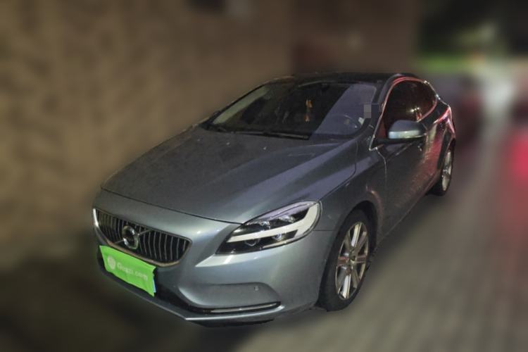 Used Volvo V40 2017 T3 Zhiya Edition