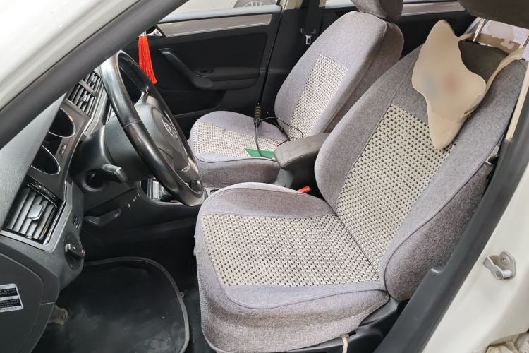 Used Volkswagen Bora 2014 1.6L Automatic Fashion Model