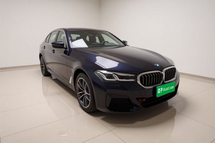 Used BMW 5 Series 2022 Restyled 525Li Luxury Package Exterior 2
