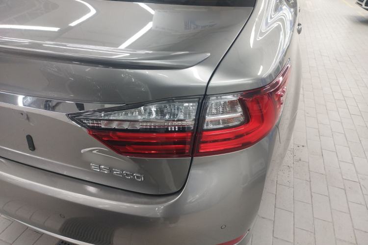 Used Lexus ES 2015 200 Elite Edition
