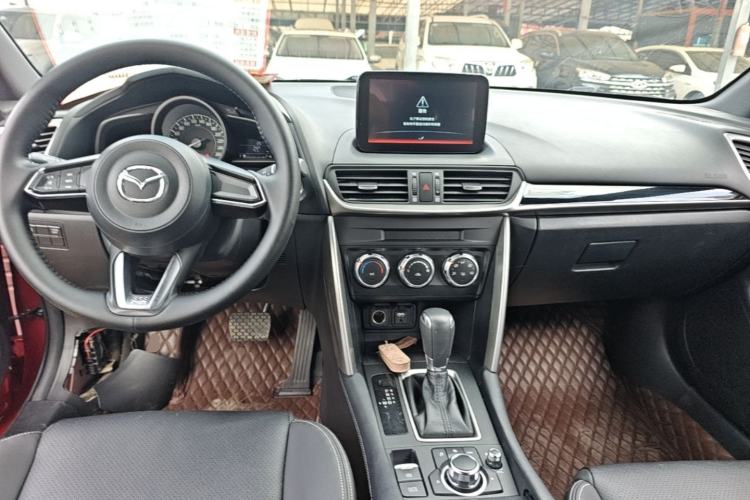 Used Mazda CX-4 2018 2.0L Automatic Two-Wheel Drive Blue Sky Dynamic Version China VI Standard