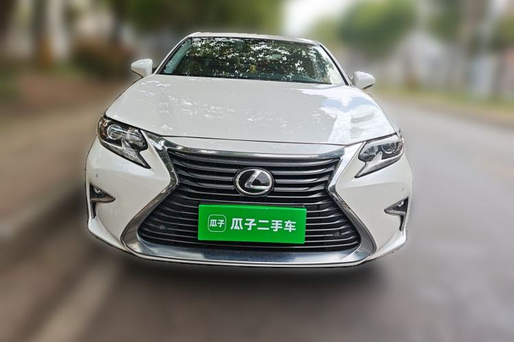 Used Lexus ES 2015 200 Elite Edition
